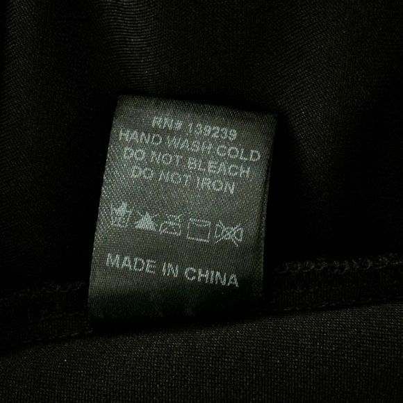 Tuckernuck Pomander Place Daphne Dress Black Women’s Size Small - Picture 15 of 16